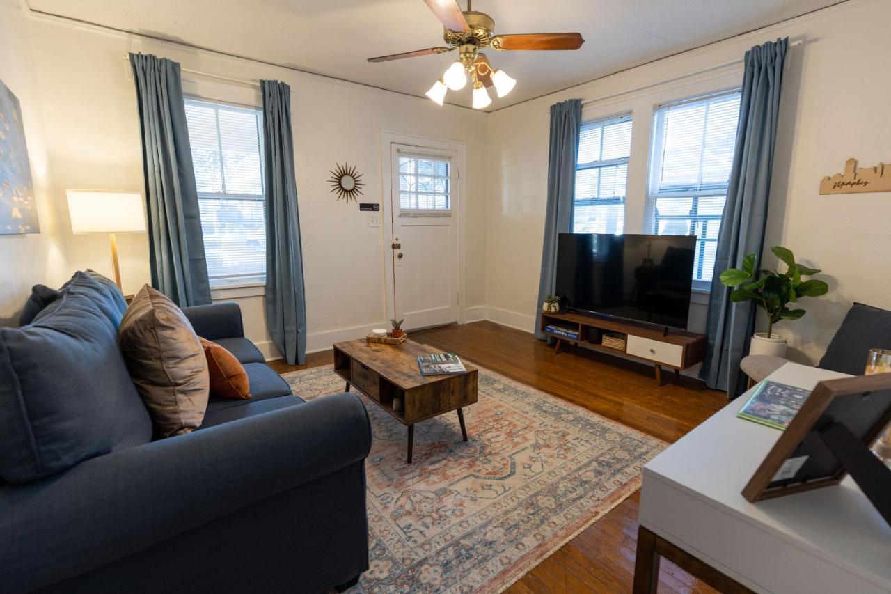 Vila Historic Revival King Bed Midtown Memphis 68 Yes Pets Fast Wifi Free Parking Exteriér fotografie