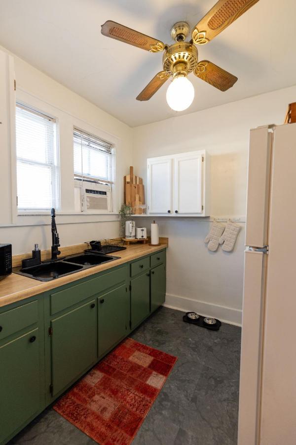 Vila Historic Revival King Bed Midtown Memphis 68 Yes Pets Fast Wifi Free Parking Exteriér fotografie