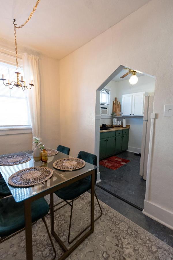 Vila Historic Revival King Bed Midtown Memphis 68 Yes Pets Fast Wifi Free Parking Exteriér fotografie