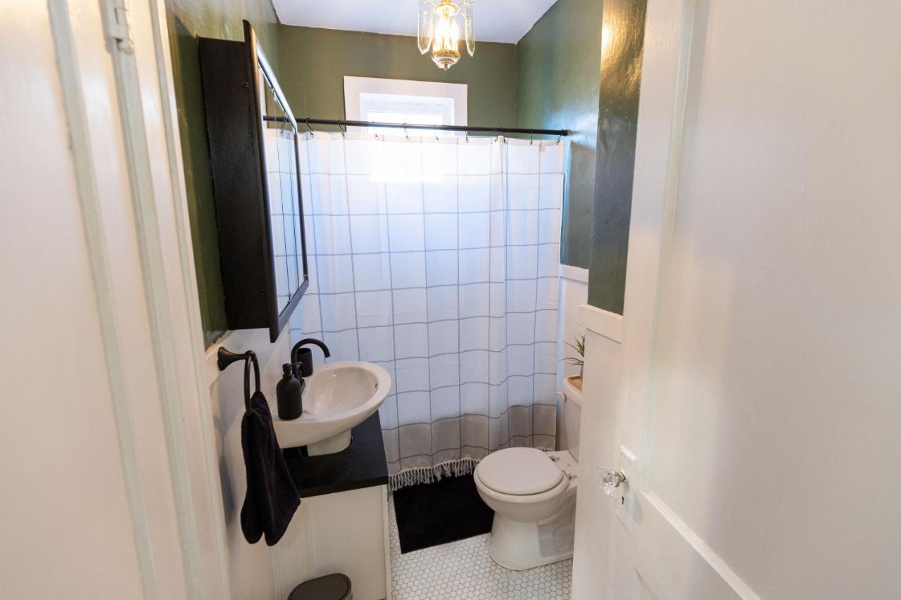 Vila Historic Revival King Bed Midtown Memphis 68 Yes Pets Fast Wifi Free Parking Exteriér fotografie